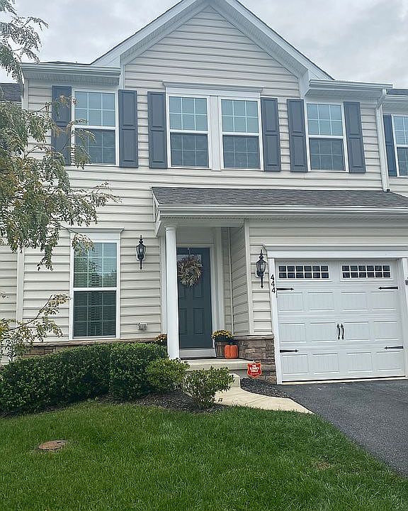 1st image of 444 Afton Dr