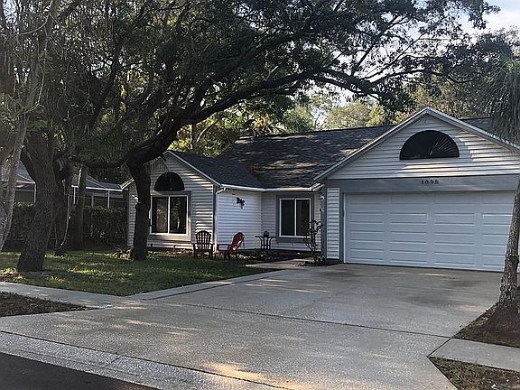 2nd image of 1098 Silkwood Ave