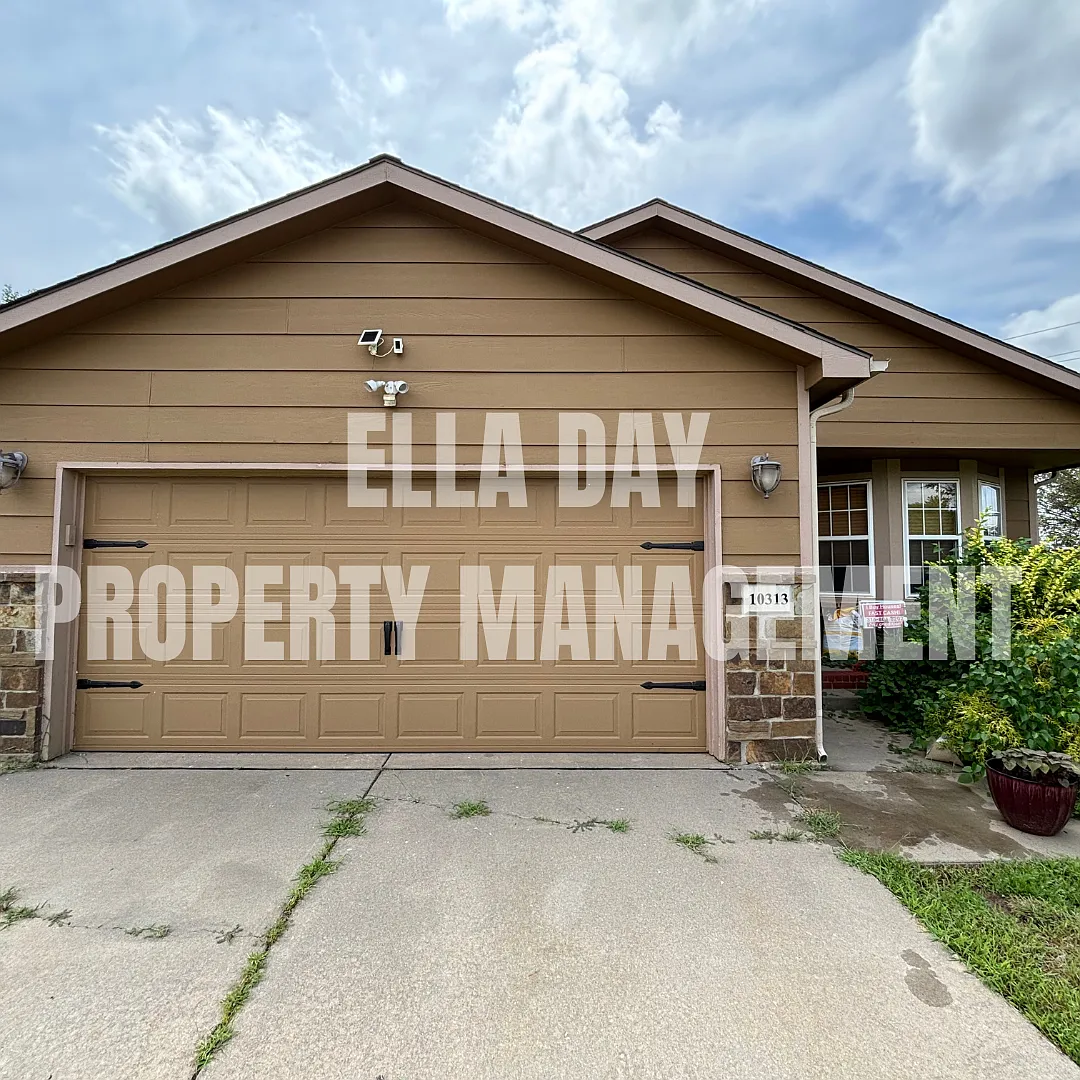 3 bed, 1879 sqft, $1,750 — Photo 1