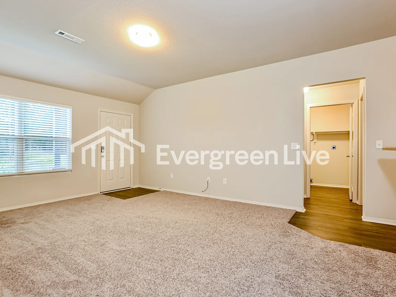 3 bed, 2.0 bath, 1288 sqft, $1,495 — Photo 4