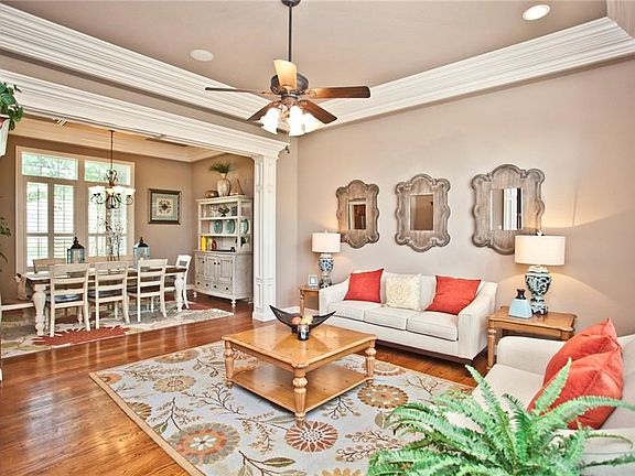 Formal Living area with beautiful crown molding.