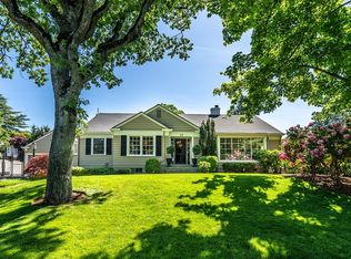 35 S Berkeley Way, Medford, OR 97504