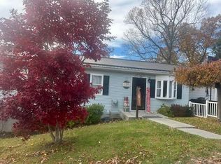 200 2nd St, Oak Hill, WV 25901