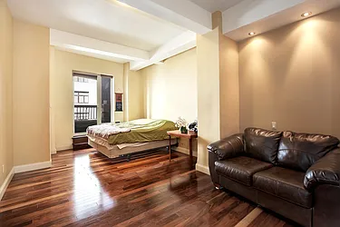 Sold by LG Fairmont Group