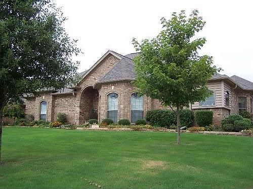 1st image of 6106 Timberwood Ln