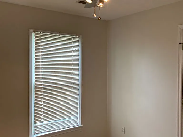 535 Fairview Pl — Photo 9