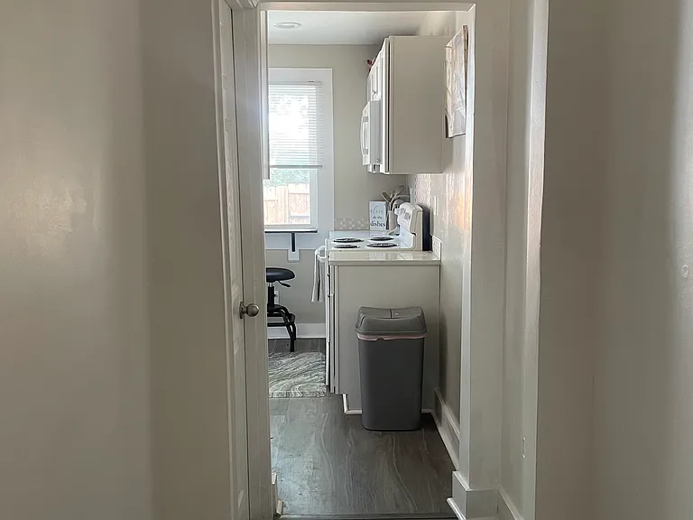 619 N Beville Ave — Photo 10