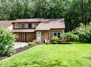 131 Arrow Wood Pl, Malta, NY 12020