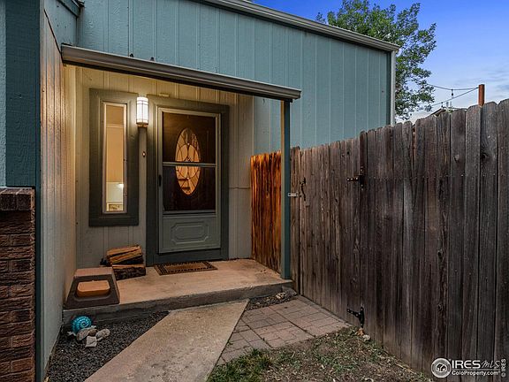 2nd image of 1349 Dogwood Ln