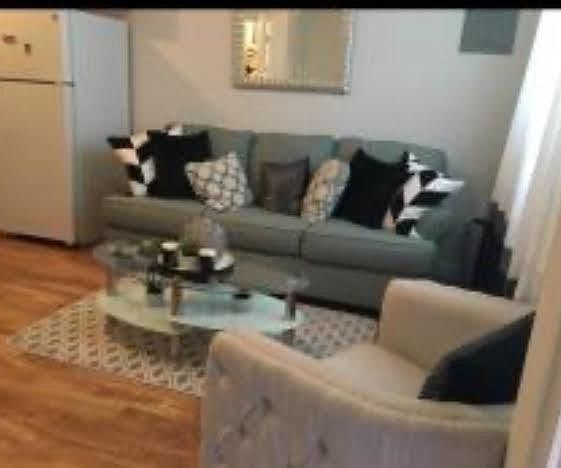 1st image of 135 Elson St #1