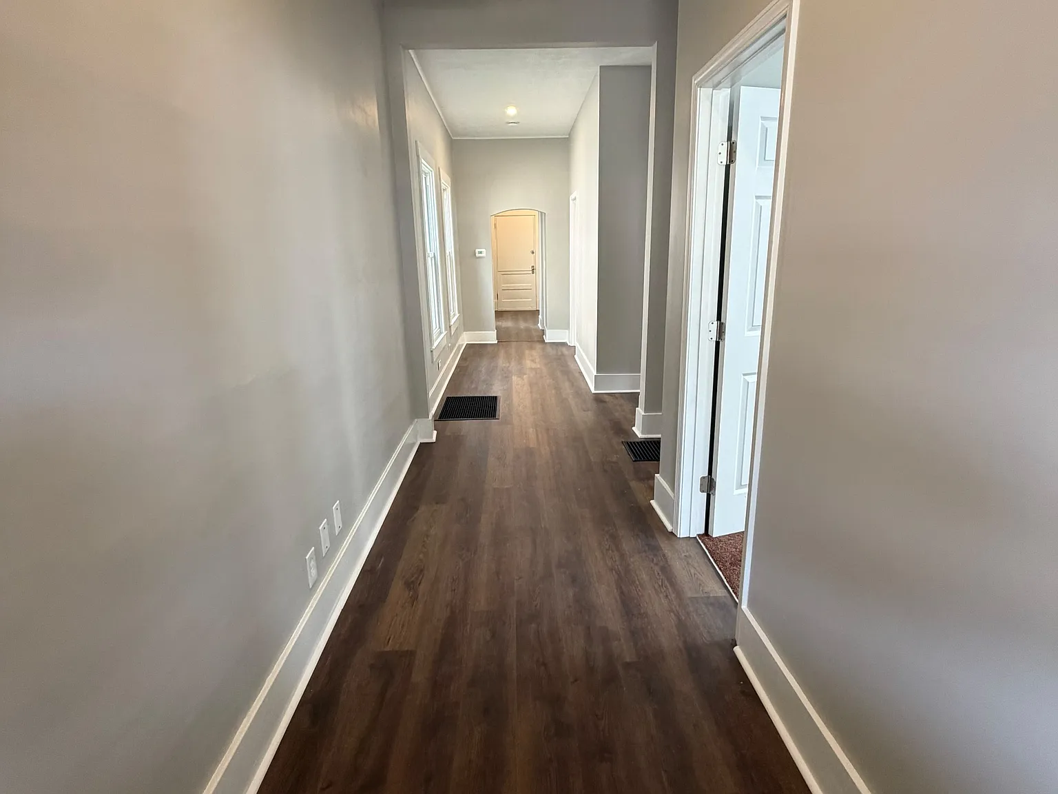 1312 Earl Avenue - 1 — Photo 2