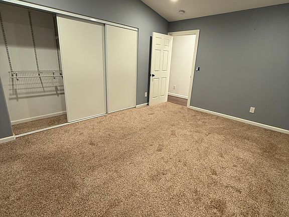 5th image of 33 S Cragmont Ave #A