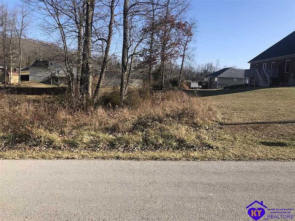 1st image of 114 Tissy Ln