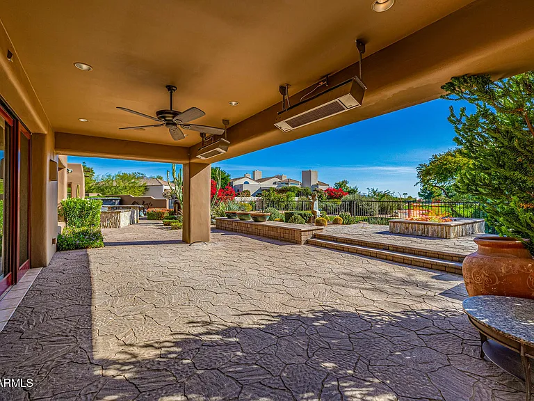 8406 E Calle Buena Vis — Photo 60