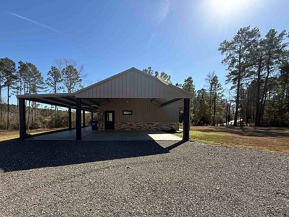 3rd image of 201 Tom Holland Rd