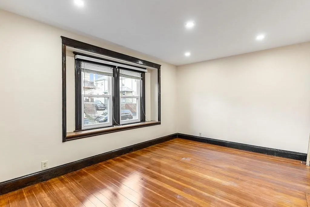 126 Glendale Rd — Photo 4