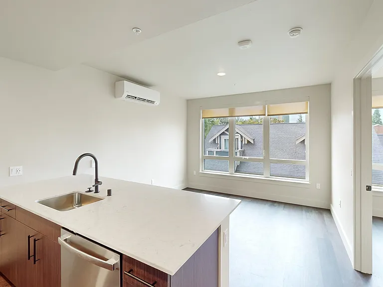 Capitol Hilltop Apartments — Photo 44