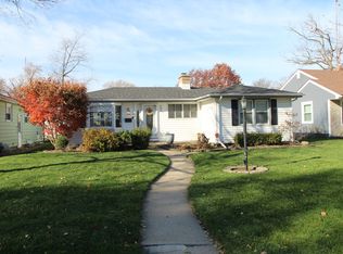 555 S Rutledge Ave, Kankakee, IL 60901