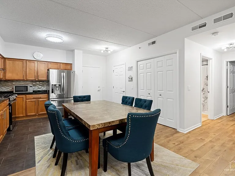 3501 Wellington Ct #203 — Photo 7