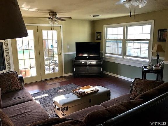 2nd image of 386 Wendel Ave