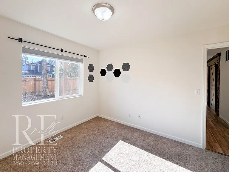 4250 SE Horsehead Way — Photo 23