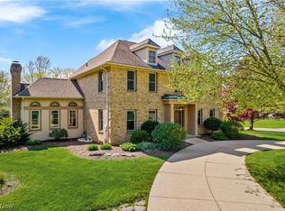 5671 Brownstone Cir NW, Canton, OH 44718