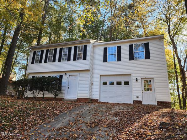 2729 Goshawk Ln