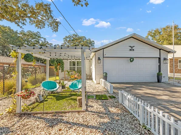 706 Lloyd St, Fort Walton Beach, FL 32547