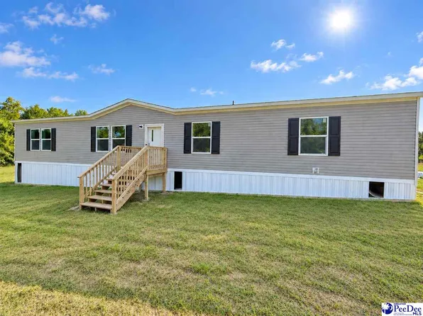613 Willie Hodge Rd, Mullins, SC 29574