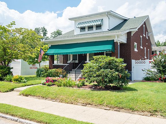 4th image of 843 Minoma Ave
