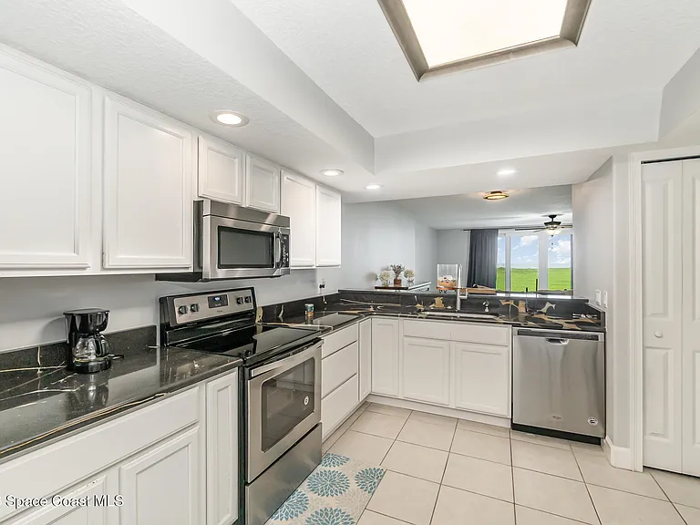 103 Jimmy Buffett Memorial Hwy — Photo 12