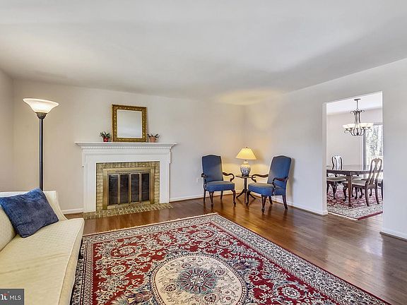 4th image of 2705 Westford Ct
