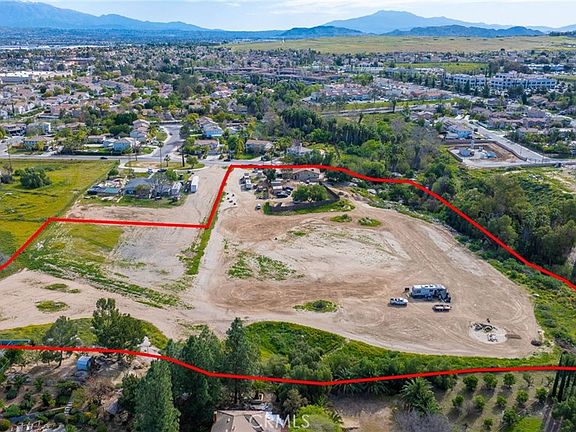 2nd image of 14435 Wood Rd