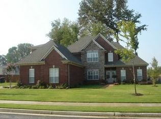 6161 Piney Bluff Rd, Bartlett, TN 38135