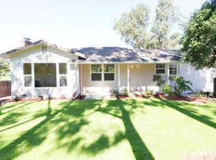 462 Osborne St, Vista, CA 92084