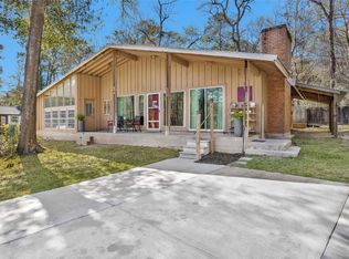 5721 Cessna Dr, Montgomery, TX 77316