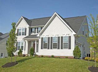 3002 Falcon Dr, Valencia, PA 16059