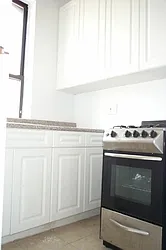 Rented by Tower Brokerage