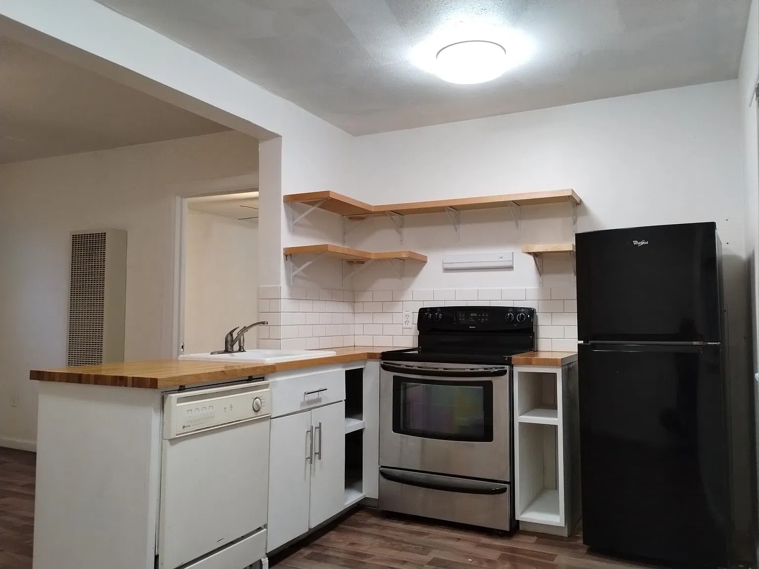 1 bed, 1000 sqft, $950 — Photo 4