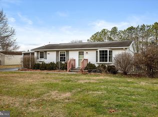 1947 Greensburg Rd, Martinsburg, WV 25404