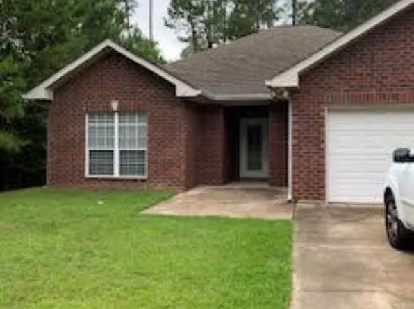 98191 Kapalama Dr, Diamondhead, MS 39525