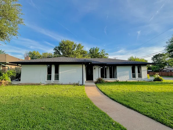 200 E Scotland Dr, Irving, TX 75062