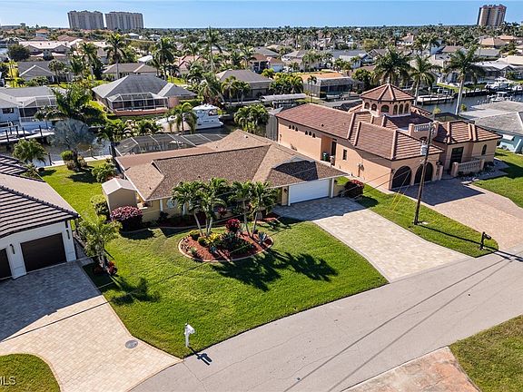2nd image of 1206 SW 54th St