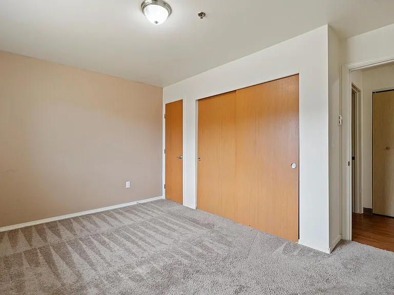 Three Rivers Place Apartments — Photo 58