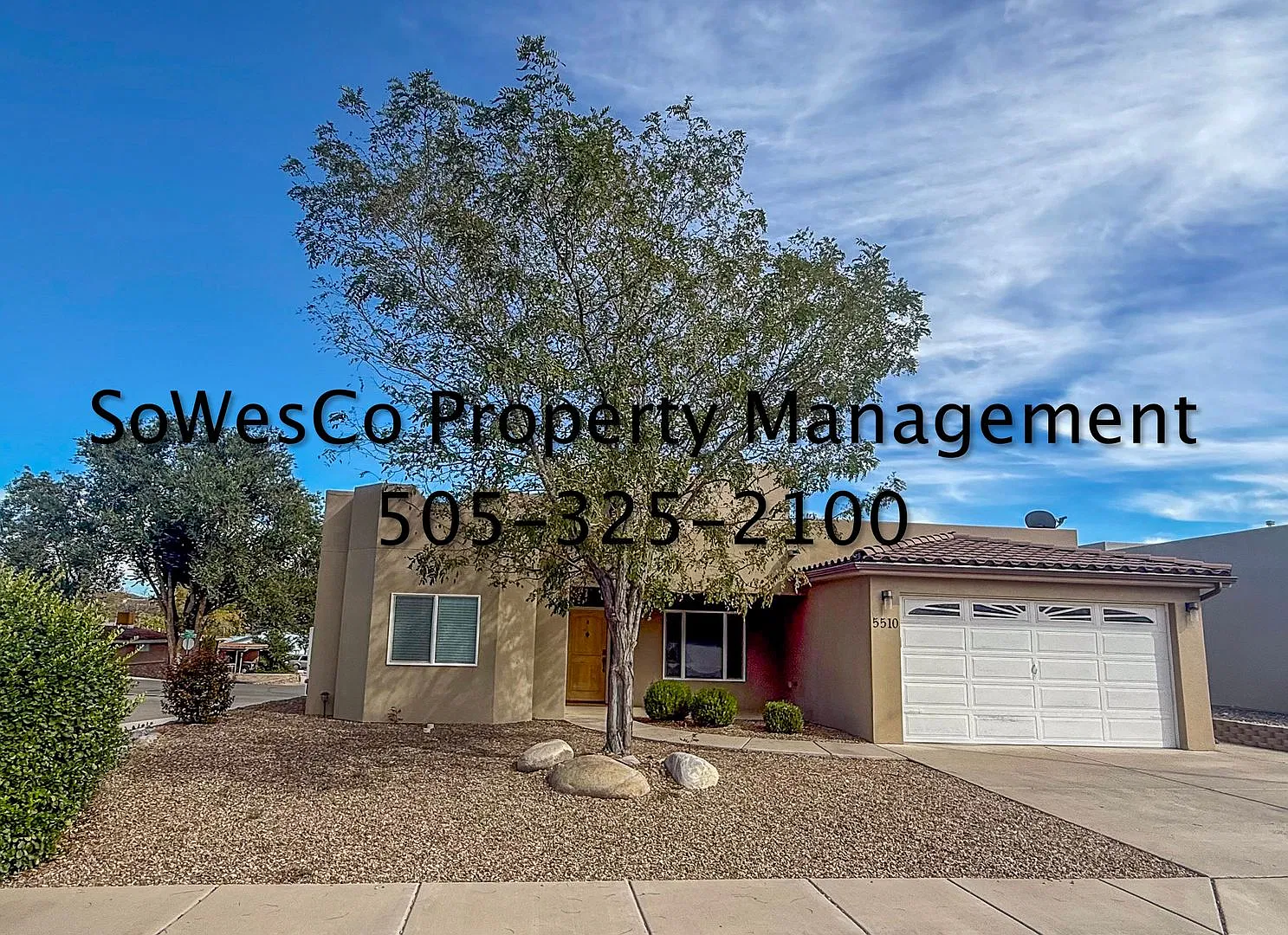 4 Bedroom Home Built in 2018, near Country Club Golf Course — Photo 1