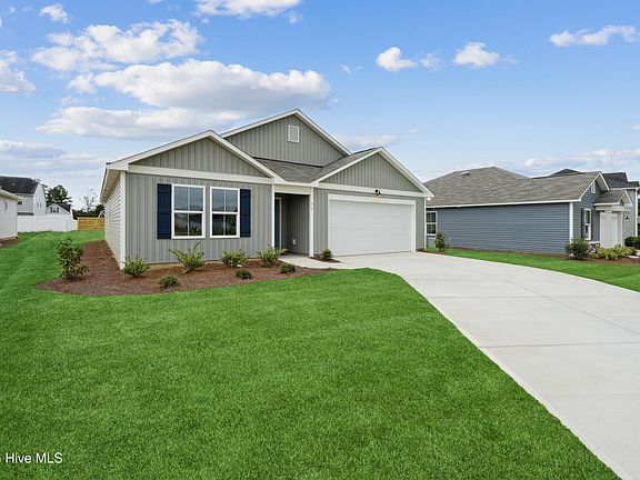 3rd image of 941 Parkway Road
