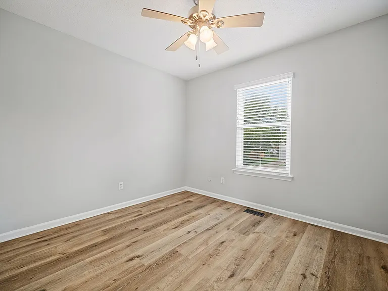 5408 Lord Dunmore Ct — Photo 38
