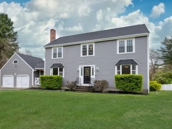 9 Autumn Waye, Pembroke, MA 02359