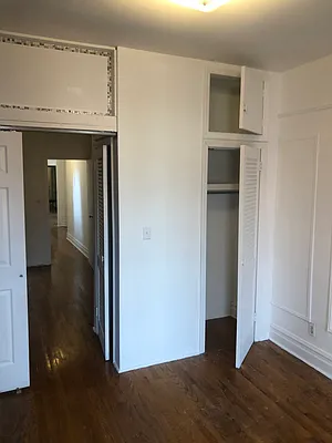 Rented by Eric Goodman Realty Corp | media 33