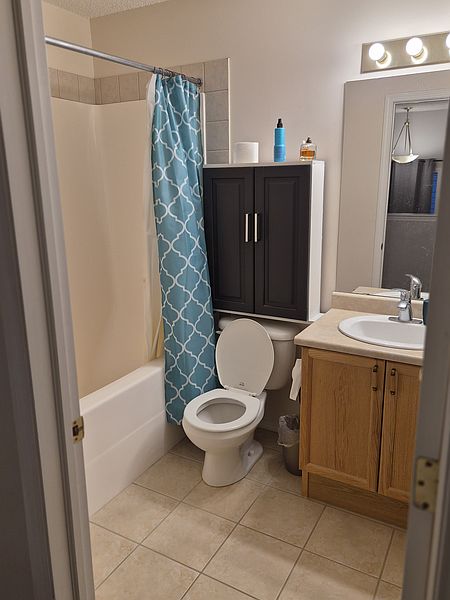 Edmonton House for rent - 3 Bedrooms — photo 5
